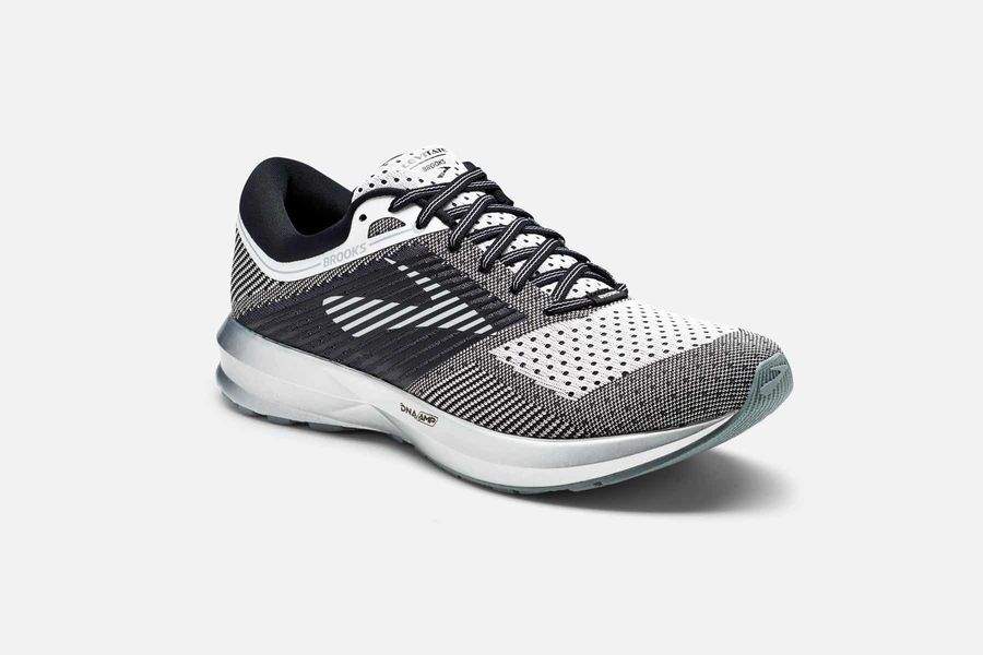 brooks levitate 2 uomo scontate